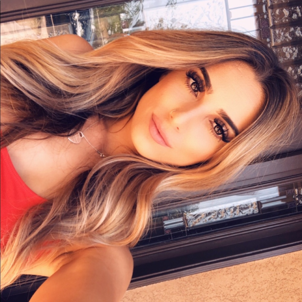 Meet your Posher, Taira